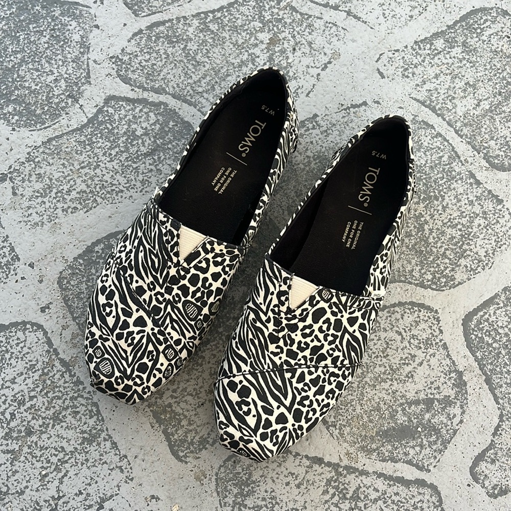 TOMS animal print
